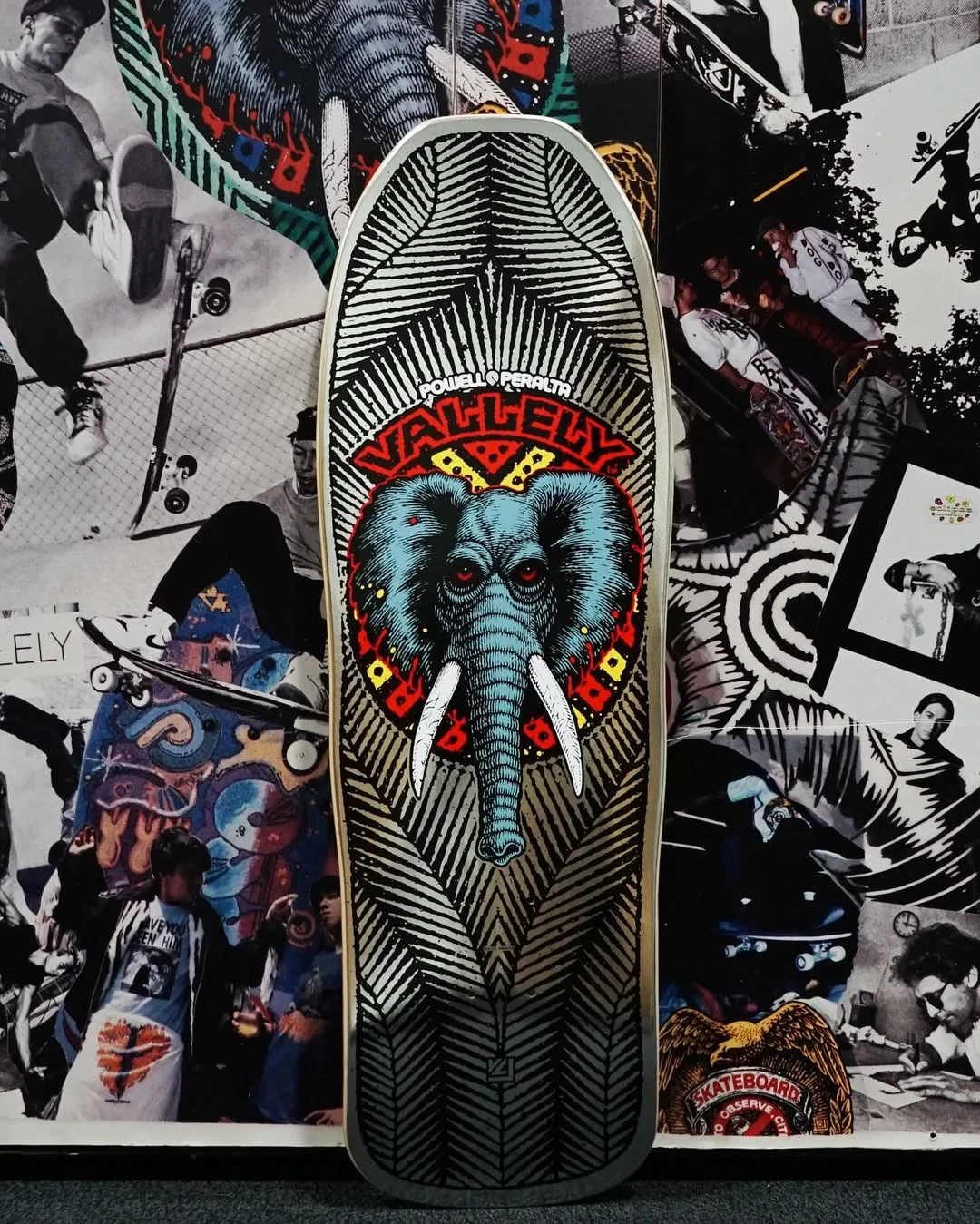 DECK REISSUE VALLELY ELEPHANT SILVER 9.8 X 30