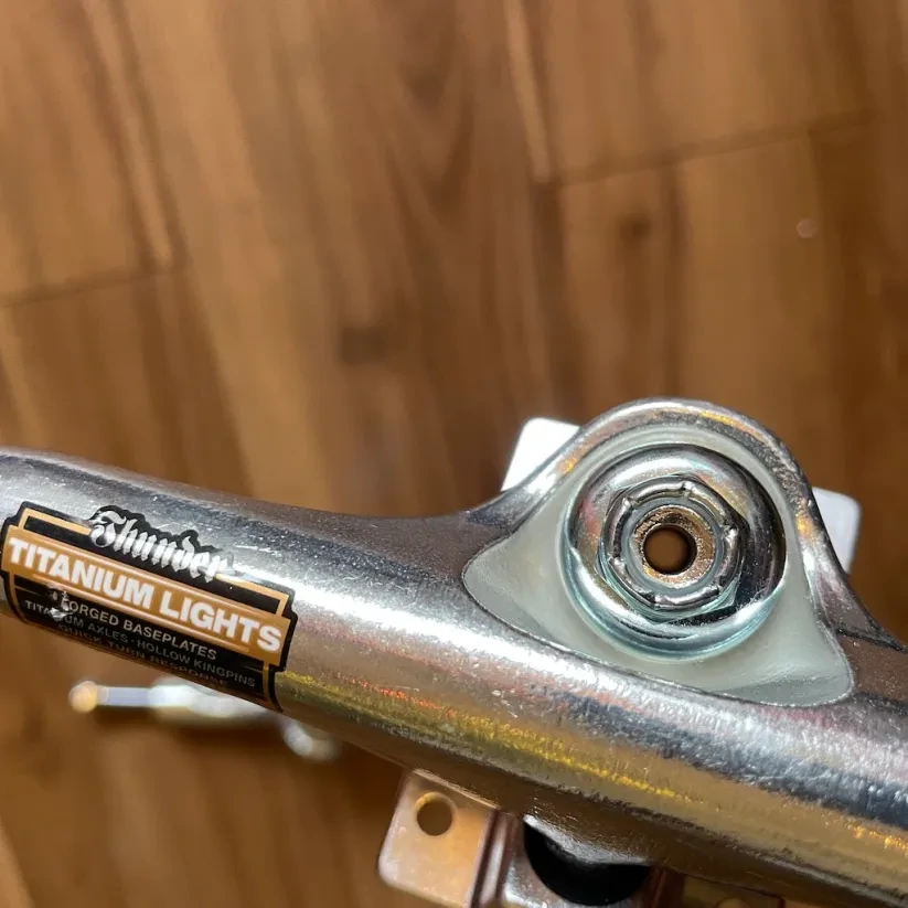TRUCK POLISHED TITANIUM LIGHTS III 148 HI