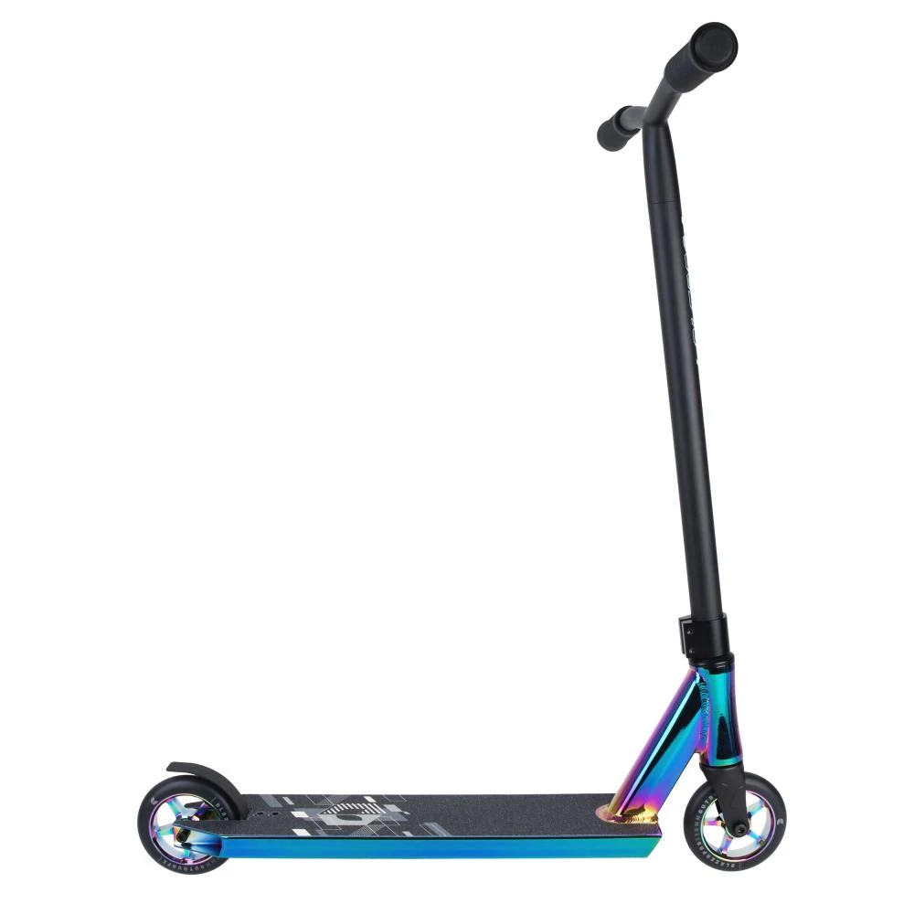 Blazer Pro Outrun 3 FX – Trottinette Freestyle Complète Néochrome 110mm