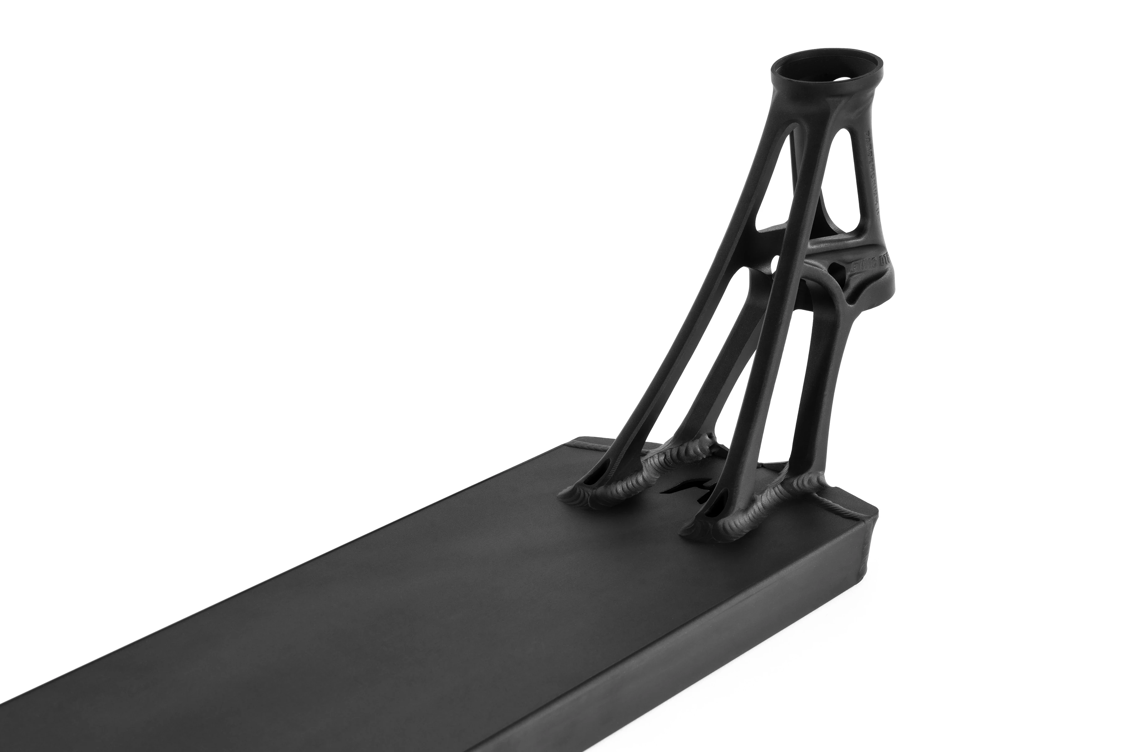 Deck Ethic DTC Pandémonium V2 8/12 Noir léger et robuste