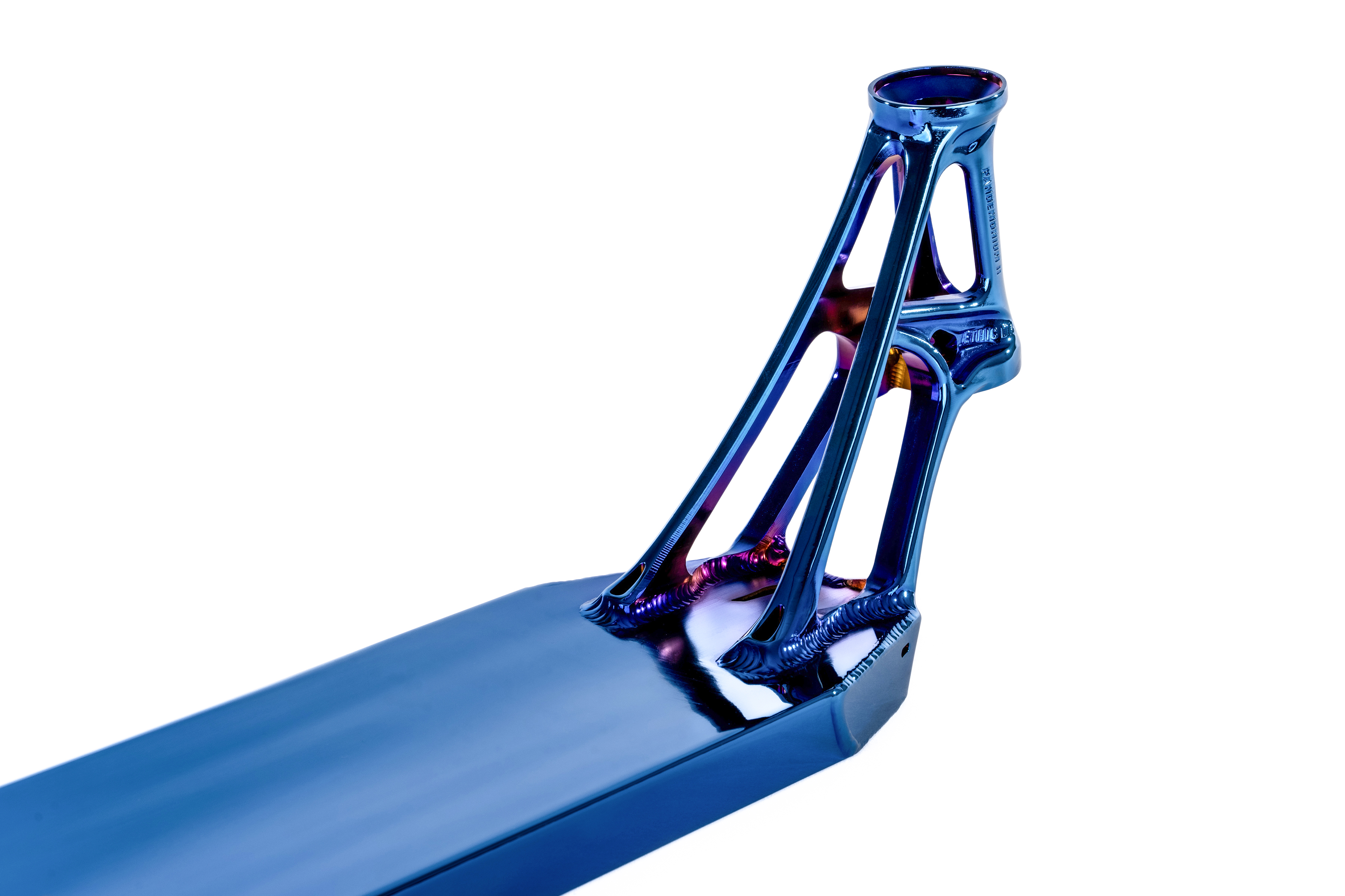 Ethic DTC Pandemonium V2 — Deck Trottinette Freestyle Bleu Chrome