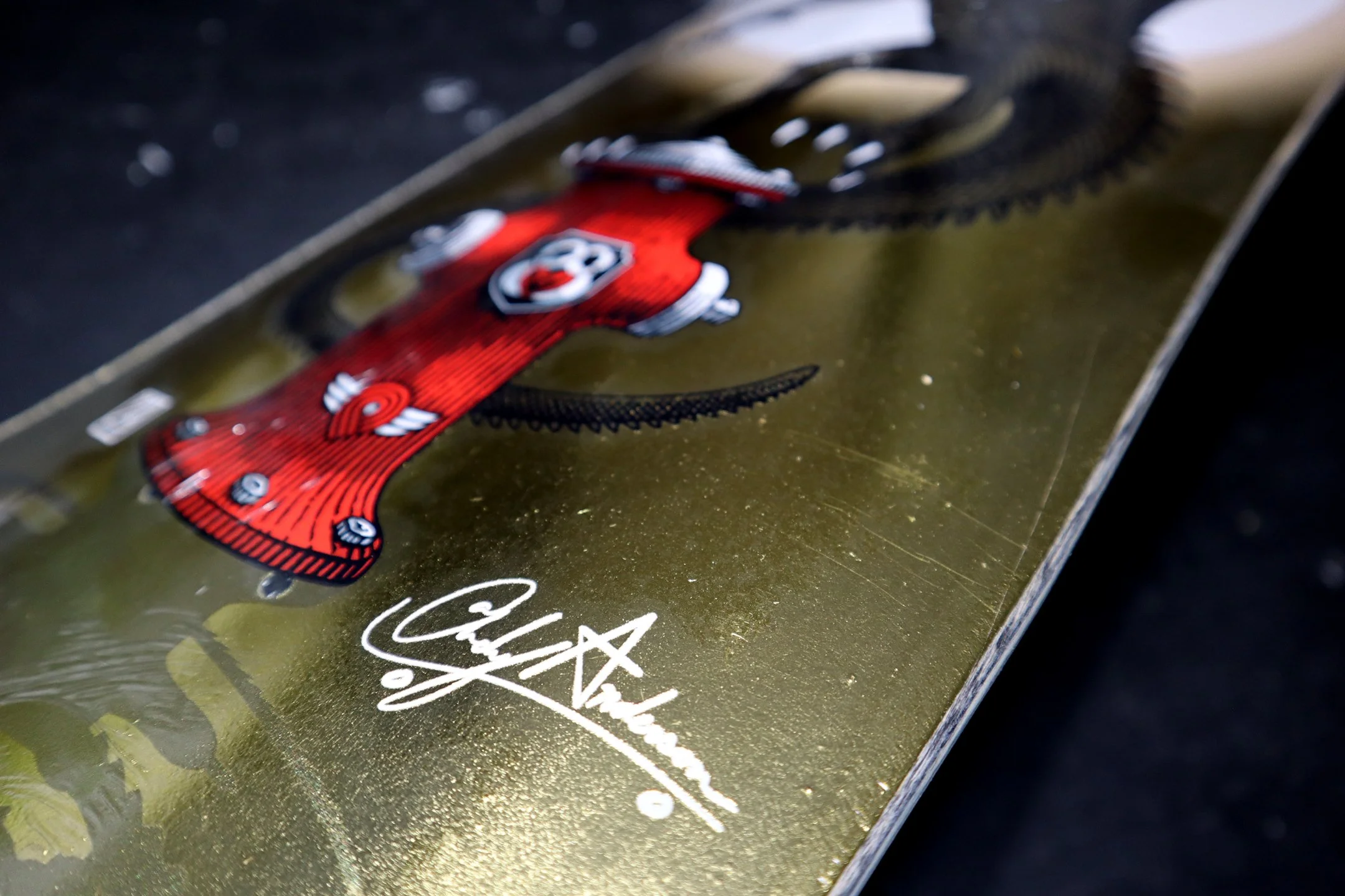 DECK FLIGHT ANDERSON HYDRANT FOIL 8.4 X 32