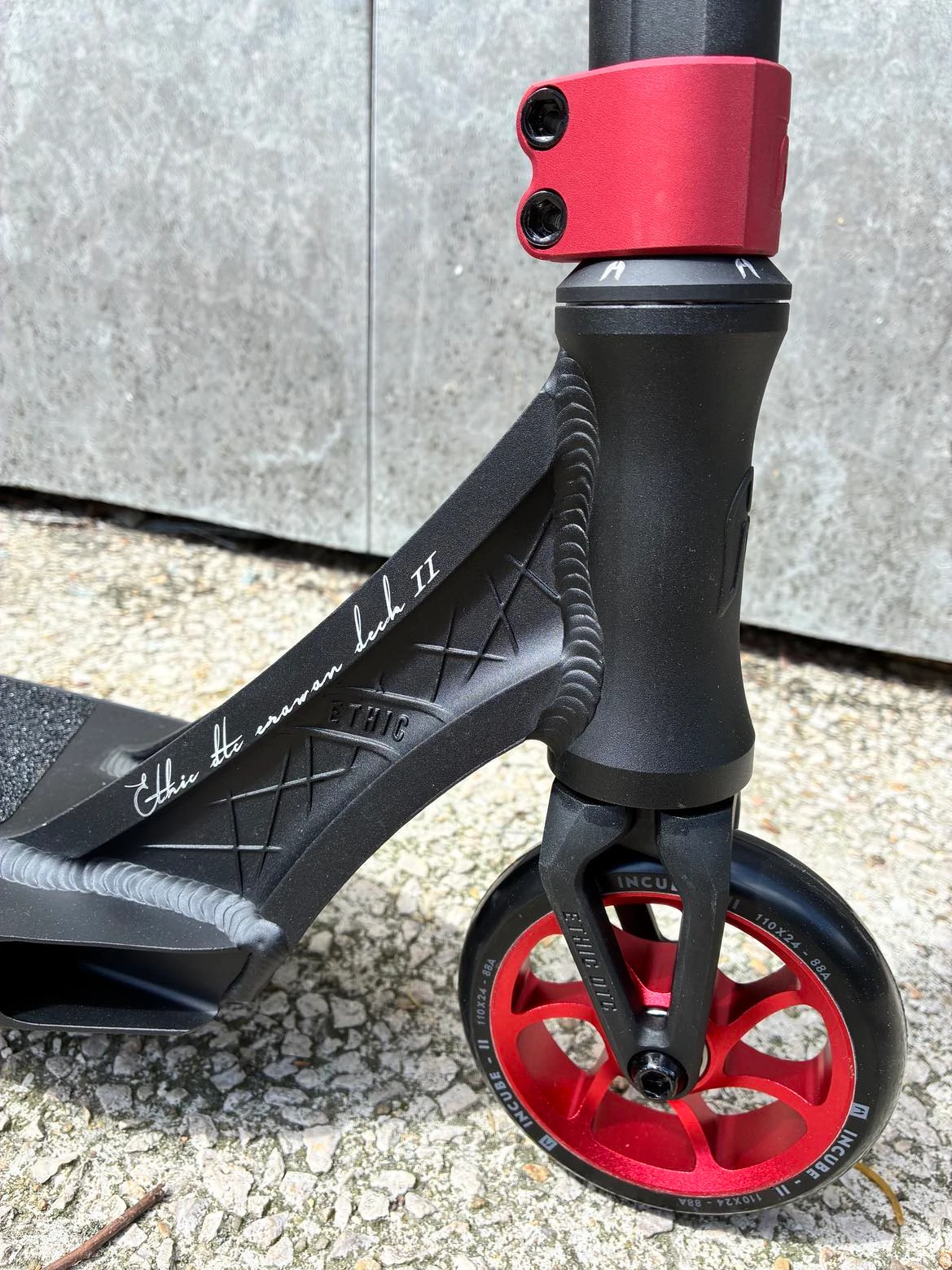 Trottinette ETHIC Erawan V2 Rouge