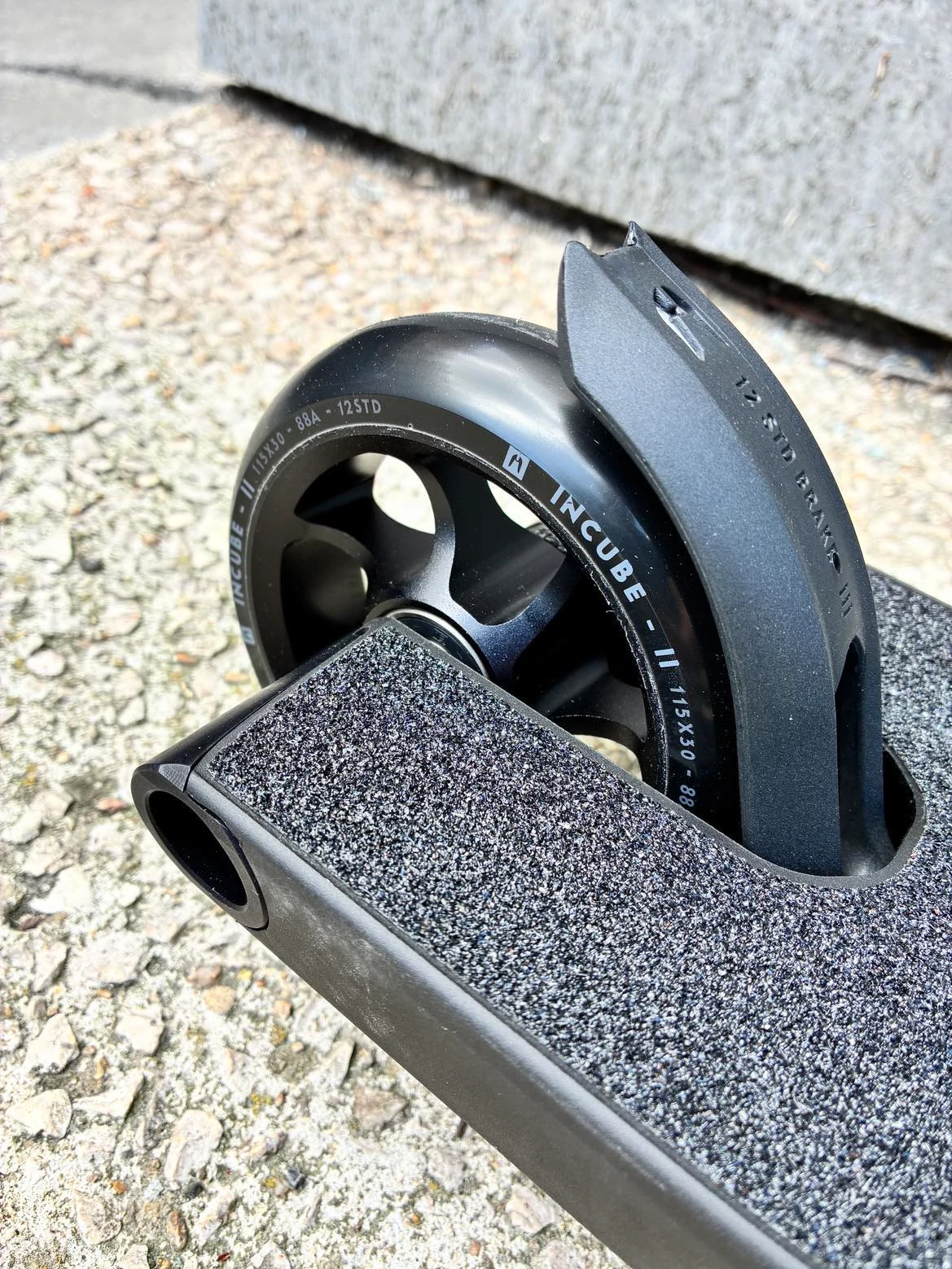 ETHIC Pandora Noir - Trottinette Freestyle