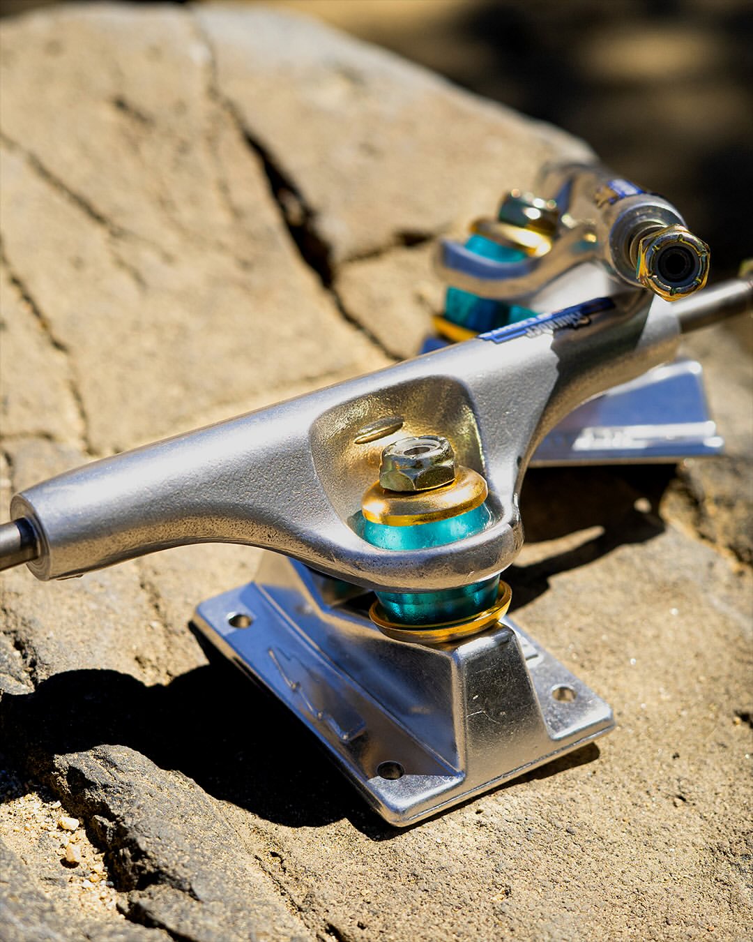 Thunder Trucks : Pro Hollow Light 149 Dashawn Diamondback