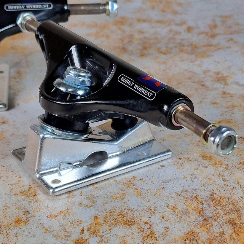 TRUCK PRO V-LIGHTS 5.2 HI WORREST CUSTOM BLK RAW